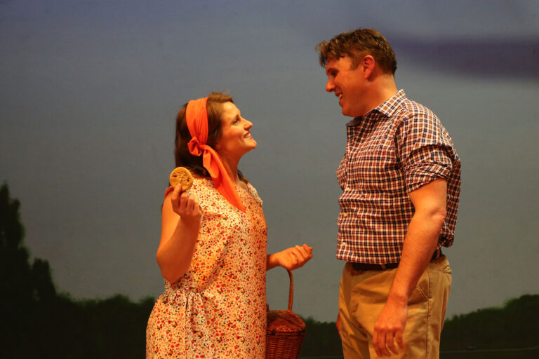 Kaylee and Danny web 768x512